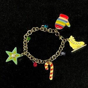 Vintage Y2K Holiday Charm Bracelet 7”